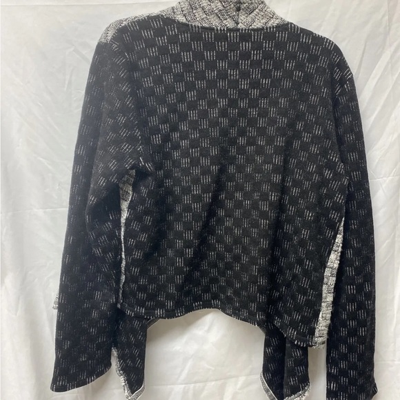 Loft black mixed media Wrap Sweater large - Picture 5 of 5